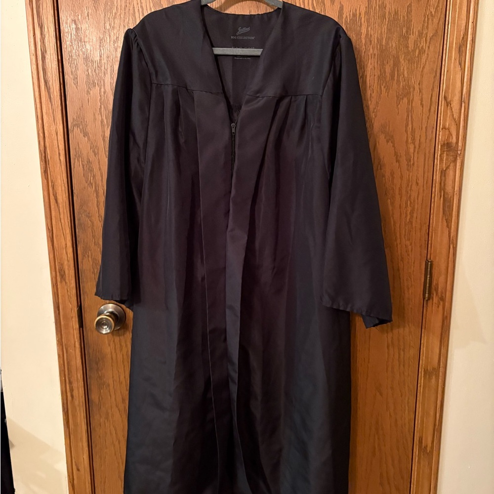 Josten’s Black Graduation Gown